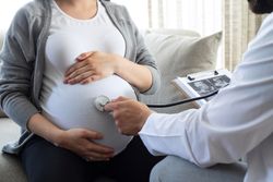 Ministerul Muncii relansează Programul Național de Fertilizare In Vitro: Peste 6.600 de familii vor beneficia de sprijin financiar pentru procedurile FIV Ministerul Muncii relansează Programul Național de Fertilizare In Vitro: Peste 6.600 de familii vor beneficia de sprijin financiar pentru procedurile FIV
